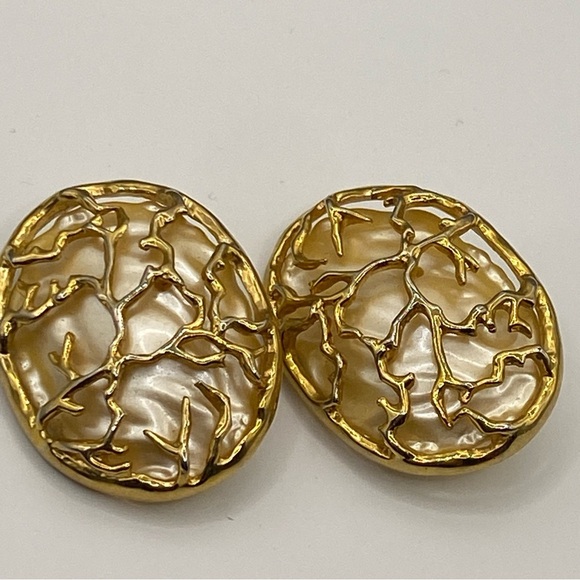 Vintage Rare Big  Earrings from the 70s - 80s Baroque Pearl Type - Picture 6 of 6